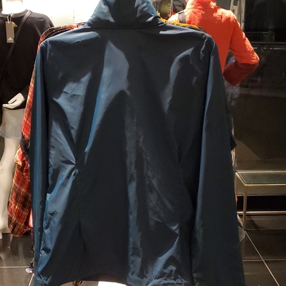 SALE! Columbia NWT Switchback Windbreaker Jacket - Picture 6 of 7